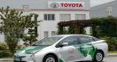 Pengembangan Toyota Prius Hybrid Kawin Silang Etanol - JPNN.com