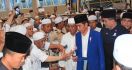 Jokowi Yakin Busana Muslim Indonesia Akan Mendunia - JPNN.com