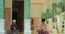 Hidupi Pondok Bermodal Ritual Doa - JPNN.com