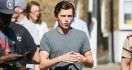 Mulai Syuting Spider-Man, Tom Holland Diburu Ratusan Fan - JPNN.com