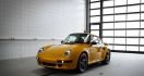 Proyek Lintas Waktu Porsche 911 Golden Gold - JPNN.com