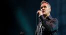 Waduh, Morrissey Dihajar Fan di Atas Panggung? - JPNN.com