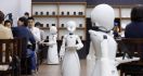 Dikendalikan Kaum Difabel, Robot Jadi Pelayan Kafe - JPNN.com