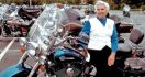 Cerita Nenek 93 Tahun Setia 'Berpasangan' dengan Moge Harley Davidson - JPNN.com