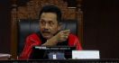 Kuasa Hukum Jokowi – Ma’ruf Curiga Bukti yang Dibawa Beti Palsu - JPNN.com