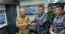 Komandan Guspurla Jalin Silaturahmi dengan Forkopimda Sulbar di Atas Kapal Perang - JPNN.com