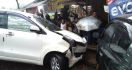 Fortuner Tabrak Dua Mobil di Sukabumi - JPNN.com