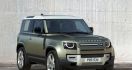 Jaguar Land Rover Catatkan Penjualan Tertinggi dalam Sejarah, Defender Laris Manis - JPNN.com