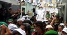 Kedatangan Habib Rizieq Berkah Buat Tukang Bakso di Petamburan - JPNN.com