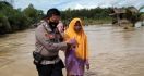 Ribuan Jiwa di Lima Desa Terdampak Banjir Besar di Satui Kalsel - JPNN.com