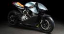 Superbike Pertama dari Aston Martin, Harganya, Wow! - JPNN.com