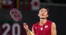 Tersingkir Terlalu Cepat di Olimpiade Tokyo, Kento Momota Sampaikan Permintaan Maaf - JPNN.com