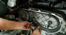 Ini Cara Sederhana Merawat V-Belt di Skutik agar Tetap Awet - JPNN.com