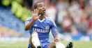 Flat Ashley Cole Dibobol Maling - JPNN.com