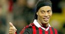 Genoa Bantah Dekati Ronaldinho - JPNN.com