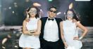 PSY Ber-Gangnam Style di Bawah Menara Eiffel - JPNN.com