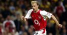 Arsenal Ngotot Bawa Pulang Dennis Bergkamp - JPNN.com