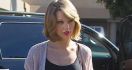 Ribuan Fans Taylor Swift Gagal Nonton - JPNN.com