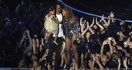 Panggung Emosional Beyonce - JPNN.com