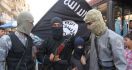 Kemenlu Cari Dua Pilot WNI yang Gabung ISIS - JPNN.com