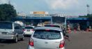 Kemacetan Tol Jakarta-Cikampek II Kian Padat, Jasa Marga Optimis Cepat Terurai - JPNN.com