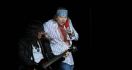 Wow..Yeah! Axl Rose Bakal jadi Vokalis AC/DC - JPNN.com