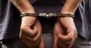 Ya Ampun, Desy Ratnasari Ditangkap Polisi saat Teler - JPNN.com