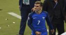 Mengejutkan! Legenda Prancis Sebut Griezmann Tak Layak Jadi Pemain Terbaik Euro 2016 - JPNN.com