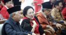 Kenangan Lama Megawati dan George Bush... - JPNN.com