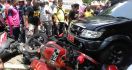 Kepala Lapas Seruduk 7 Motor, Nih Fotonya - JPNN.com