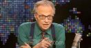 Larry King Tak Kenali Calon Penggantinya - JPNN.com