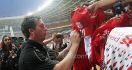 Robbie Fowler Obral Tanda Tangan - JPNN.com