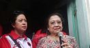 Megawati Baru Kali Pertama Masuk Rumah Kelahiran Soekarno - JPNN.com