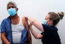 Australia Tidak Konsisten Mengumpulkan Data Warga Penerima Vaksin Berlatar Belakang Etnis - JPNN.com