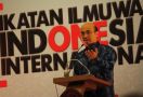 Putu Laxman Pendit Doktor Perpustakaan yang Tidak Dapat Tempat di Indonesia - JPNN.com
