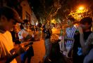 Warga Shanghai Bersuka Ria dengan Berakhirnya Lockdown Ketat Selama Dua Bulan Terakhir - JPNN.com