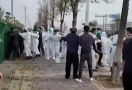 Dunia Hari Ini: Bentrok Pekerja Pabrik iPhone dan Polisi Terjadi di Tiongkok - JPNN.com