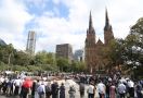 Polisi Menegahi Bentrokan Saat Pemakaman Kardinal George Pell di Sydney - JPNN.com