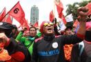 Hari Buruh Internasional: Tuntutan Ini Sudah Berusia 20 Tahun - JPNN.com