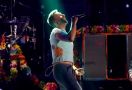 Penggemar Ini Ingin Mendengar Coldplay Menyanyikan Lagu Yellow Secara Langsung - JPNN.com