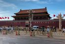 Dunia Hari Ini: Peringatan 34 Tahun Peristiwa Tiananmen, Tiongkok Perketat Akses - JPNN.com