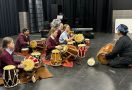 Menarik Minat Belajar Bahasa Indonesia di Australia Lewat Alat Musik Kendang - JPNN.com
