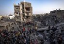 Dunia Hari Ini: Evakuasi Warga Gaza ke Mesir Berhenti karena Serangan Israel - JPNN.com