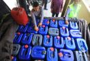 Ratusan Liter Arak Bali Ditahan Di Gilimanuk - JPNN.com