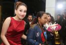 Disindir Deddy Corbuzier, Ayu Ting Ting: Kuping Saya Udah Kebal - JPNN.com