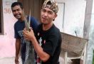Lihat, Warga Tangkap Ikan Gerepoh Raksasa, Nih Fotonya - JPNN.com