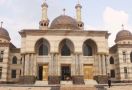 Mulai Hari Ini, Semua Masjid di Singapura Ditutup - JPNN.com