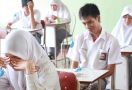 Pengalihan SMA/SMK Jangan Ganggu Layanan Pendidikan - JPNN.com