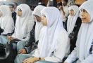 Mendikbud Puji Sekolah Berbasis Pesantren - JPNN.com