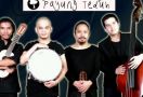 Payung Teduh Isi Soundtrack Film Bukaan 8 - JPNN.com